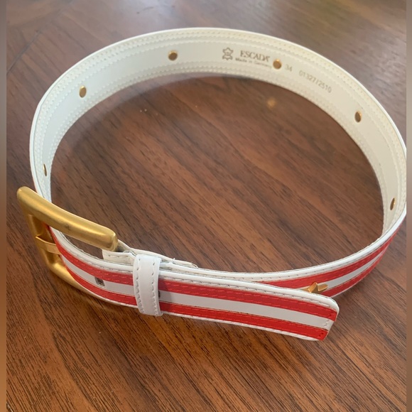 Vintage Escada Red and White Star Belt Sz 34 - Picture 4 of 9